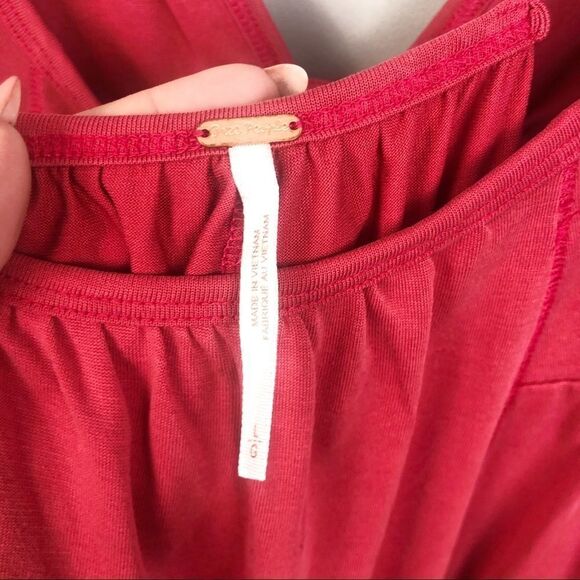 FREE PEOPLE | Deep Plunge V-Neck Red Cross Back Tank Top Women’s Size Large - Picture 6 of 7